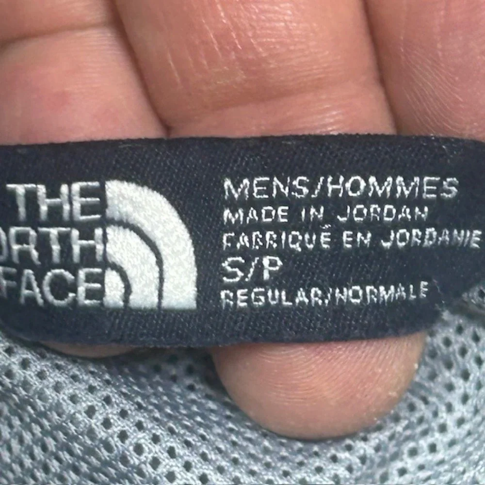 The North Face Shorts Mens SMALL Grey Class V Belted Hiking Trunks Belted Cargo‎